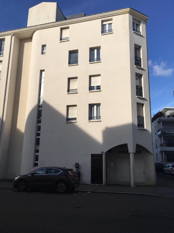 Studio Centre-Ville Avec Terrasse Et Parking Securise Gratuit نانت المظهر الخارجي الصورة